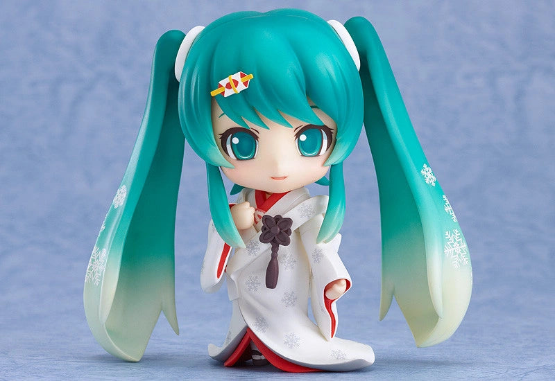 Snow Miku: Strawberry White Kimono Nendoroid