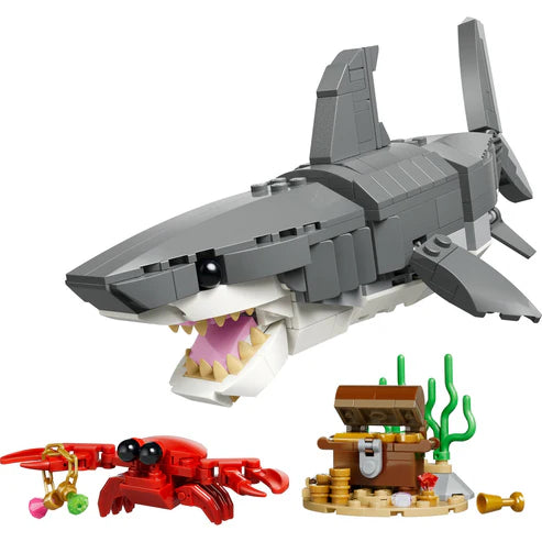 31381 LEGO® Fierce Shark with a Treasure Chest