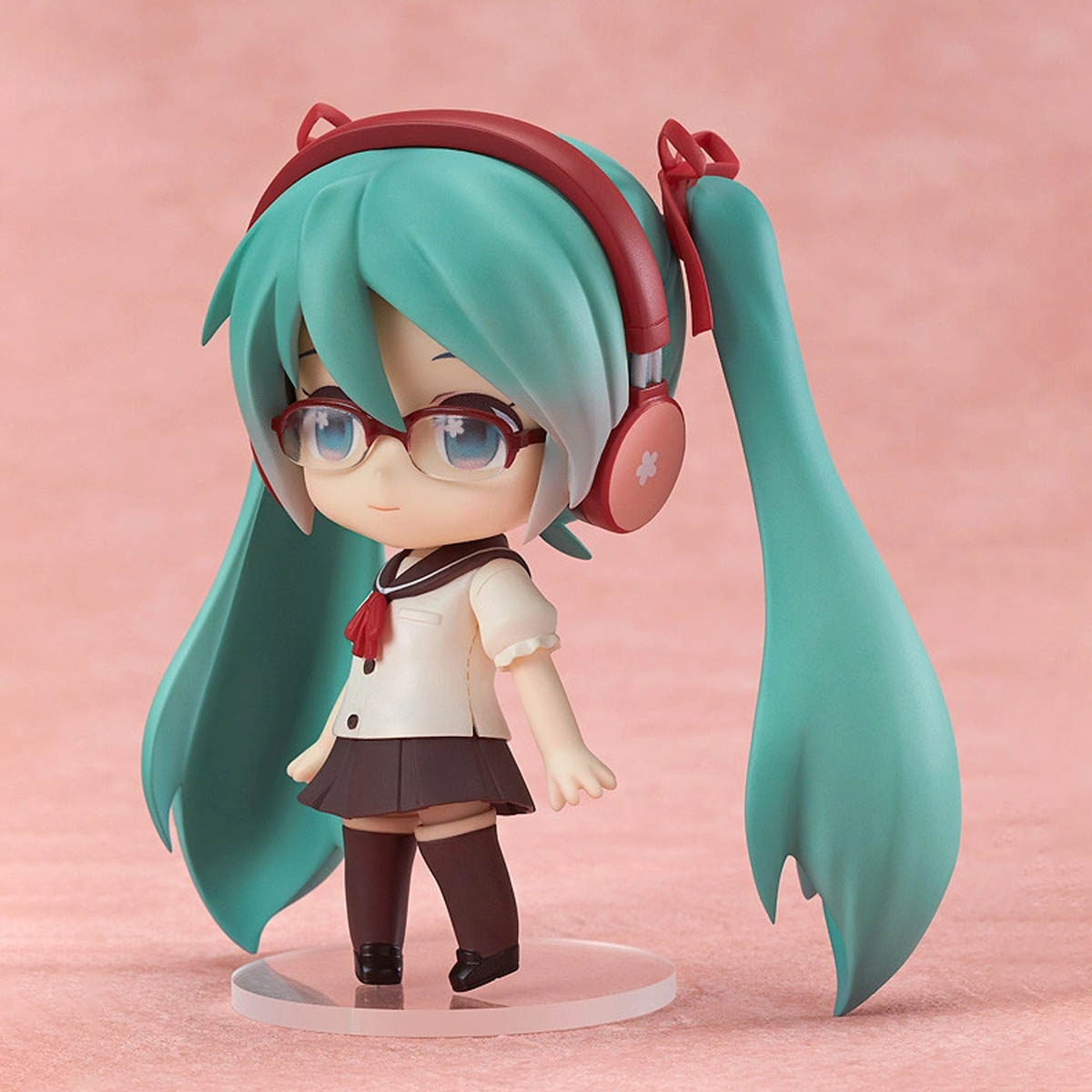 Hatsune Miku Sailor Suit Ver. A Nendoroid