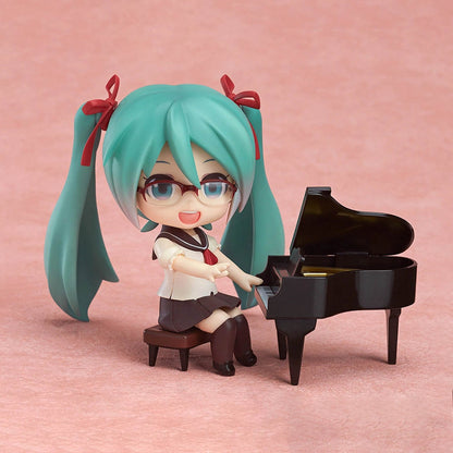 Hatsune Miku Sailor Suit Ver. A Nendoroid