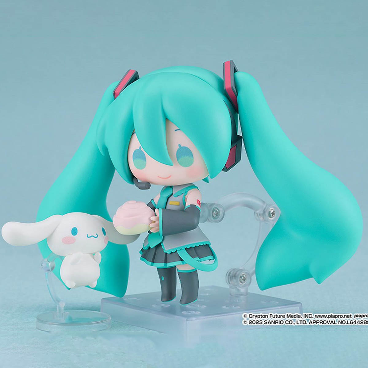 Hatsune Miku Cinnamoroll Collaboration Nendoroid