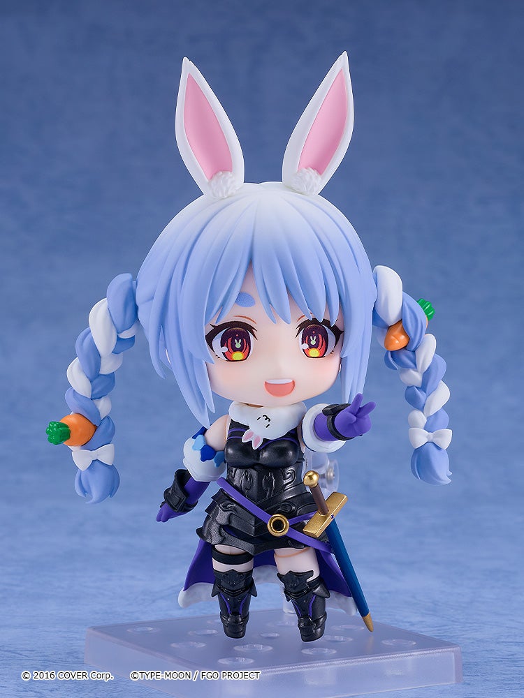 Hololive Usada Pekora - Mash Kyrielight Version Nendoroid